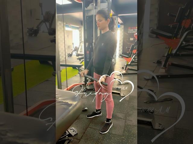 “Best Gym Exercises for Girls | Full-Body Workout Routine for Strength&Toning @TheRoamingTable️