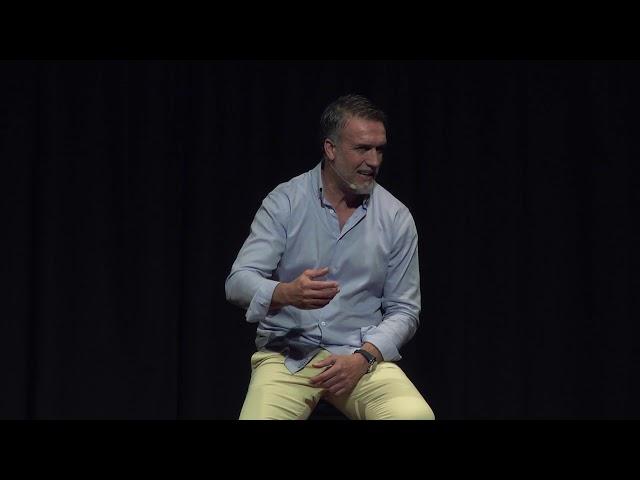 El poder de la disciplina | Gabriel Batistuta | TEDxEstaciónEwald