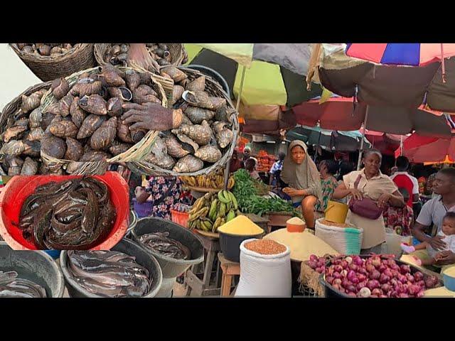 Early Morning Hustle at Ajah Market: Festive shopping scene | Lagos, Nigeria