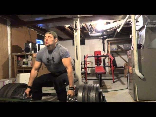 900 lb trap bar deadlift!!!