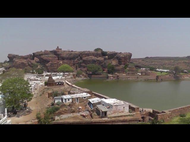 THE FASCINATING HISTORICAL FORT OF BADAMI