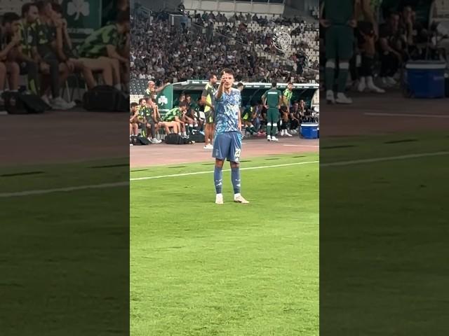 Steven Berghuis imitating viral Olympic celebration of Yusuf Dikeç! 