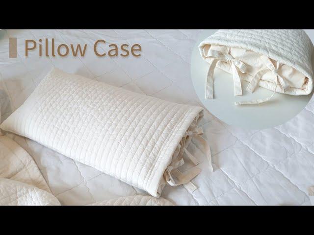 DIY 누빔지로 리본 베개커버 만들기/지퍼 없는 베개커버 - How to make a pillow case with quilted fabric(No Zipper!)/수작업실 지음