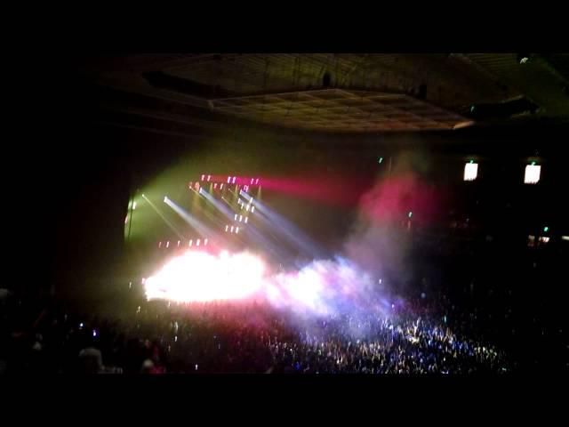 Above & Beyond Halloween Group Therapy Myon & Shane 54 Promises Vs. Wings