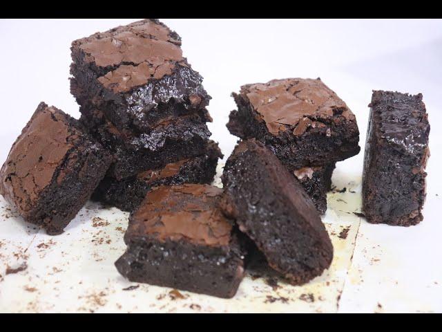 The Best Fudgy Brownie Recipe 2021