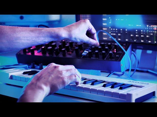 BLADE RUNNER 2023 - Vangelis Synth Lead on Behringer Model D