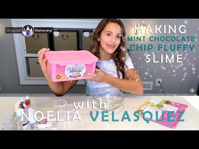 Noe shows us how to make Mint Choc Chip Fluffy Slime with mini ice cream cones!