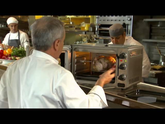 Wolfgang Puck's Oven Makes Entertaining Easy