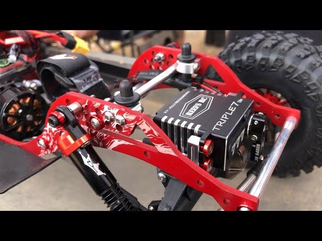 INSIDE BONE BOX MIKES CUSTOM KRAKEN BUILD