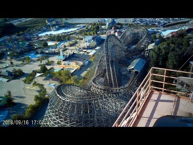 The 16 Coasters of Six Flags Great America