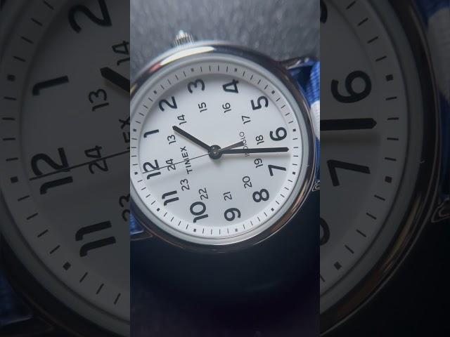 Timex Weekender: A Detailed Look at the Dial in Action | #timex #weekender #timexwatches #ytshorts