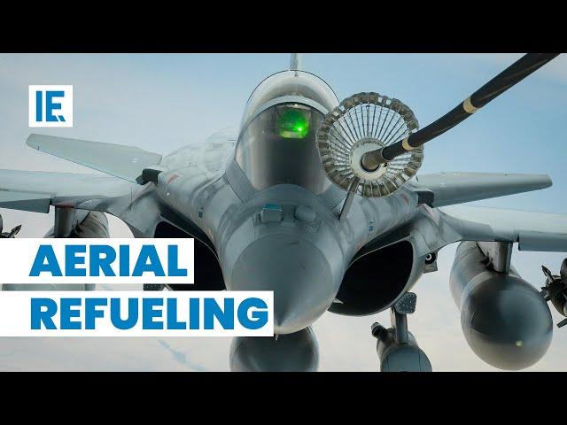 How do Fighter Jets Refuel in the Air?