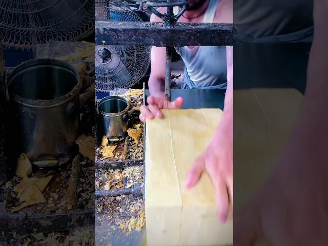 How to guys soap  cutting and please #diy #soapart #cutsoap #soapcarving #art #1millionviews