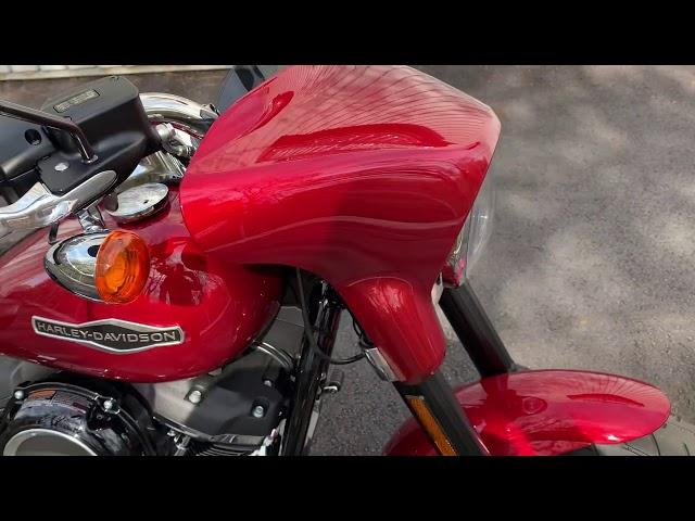 2019 Harley-Davidson Sport Glide in Wicked Red