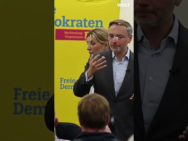 CHRISTIAN LINDNER: Nach Torten-Attacke! So lässig reagiert der FDP-Chef | WELT #shorts