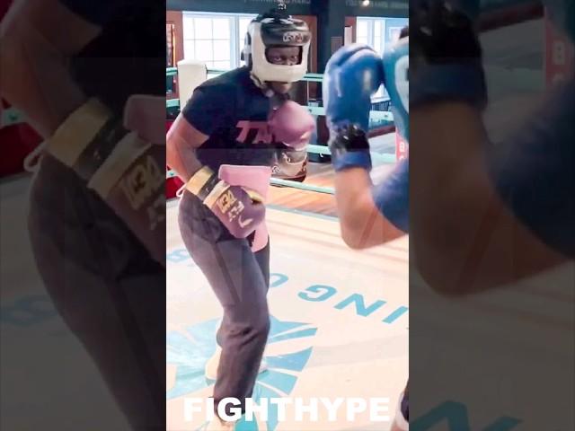 DEJI SHOWS MAYWEATHER EFFECT SPARRING; MAJOR IMPROVEMENTS SINCE GIVING HIM BLACK EYE