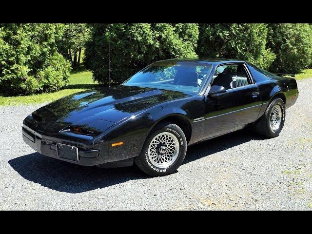 1986 Pontiac Firebird 305 V8 Start Up, Tour and Review