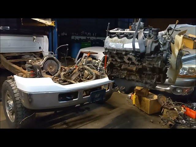 How to replace and Remove a Ford Pickup Truck Engine