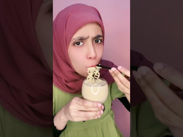 NENG RARAH NEKAT MAKAN KOPI MIE VIRAL 