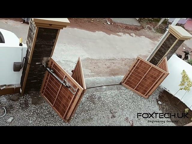 Foxtech Folding Swing Gate Automation, Model : FX 330K