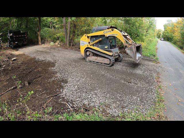 Buying and developing a piece of land - Part 1 : Cutting in a driveway