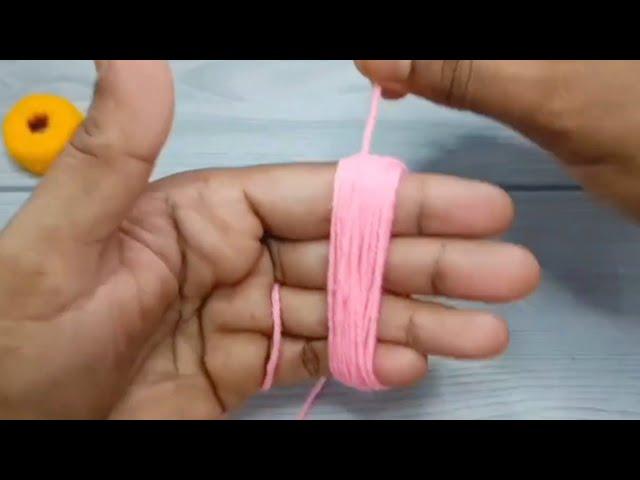 2 Superb Woolen Yarn Flower making ideas with Bottle Cap | Easy Sewing Hack