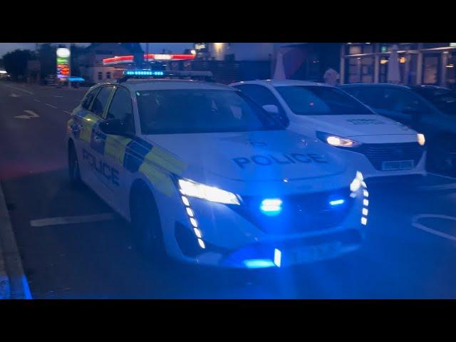 Norfolk constabulary Peugeot 308 IRV responding on dereham road