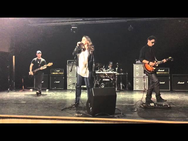 The Real Radio Show - Six String Loaded