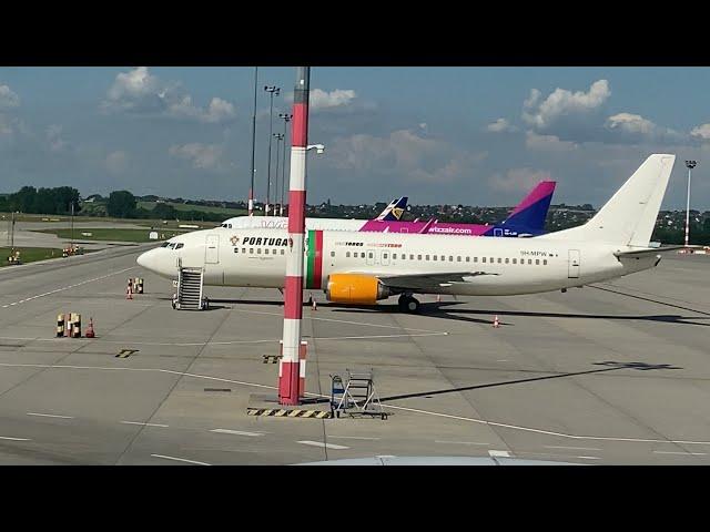 Emirates Boeing 777-200LR Takeoff from Budapest | LHBP