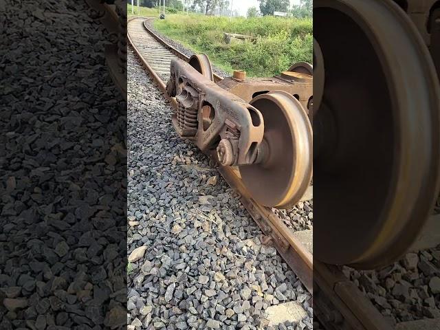 #railway #train #railwaygroup #railwayline #indianrailways #railwaytrack #trains #trainvideo #shorts