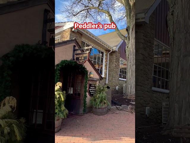 Peddler’s pub at Peddler’s Village, PA#pennsylvania #peddlersvillage #travelshorts