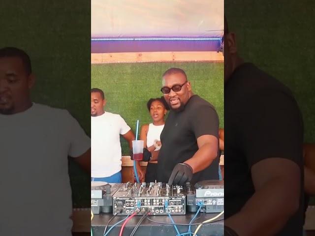 Vigro Deep – A-Z (Yashi Moto) Ft. DJ Maphorisa, Kabza De Small, Uncool Mc #amapiano #amapianomix