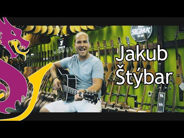 Jakub Štýbar vybírá kytaru v Hudebním Světě - Sigma Guitars DM-SG5-BK