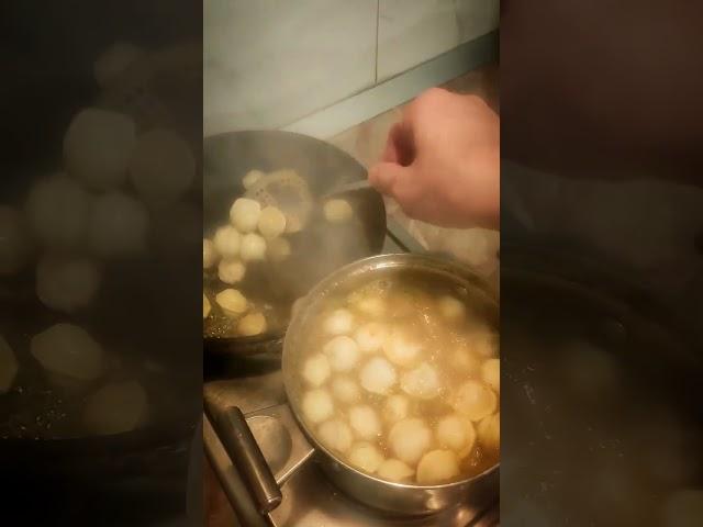 пЕлЕмЕни будешь, буду  #готовимдома #пельмени #вкусно #кухня #shorts