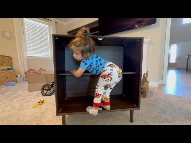 JAMESON HELPS ME PUT FURNITURE TOGETHER! - DAY 35