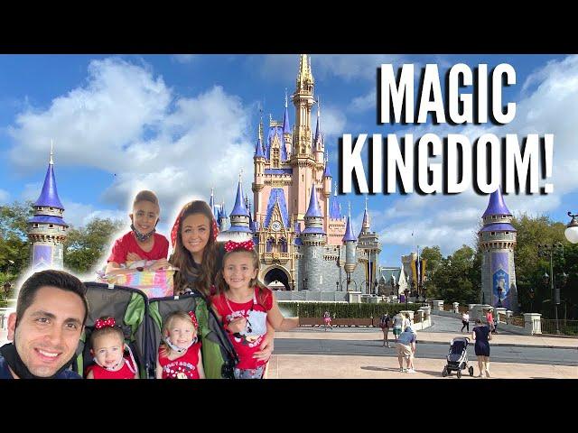 SPENDING OUR FIRST DAY @ MAGIC KINGDOM! / DISNEYWORLD IN ORLANDO FLORIDA