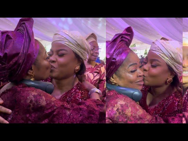 BIMBO ADEMOYE KISSED QUEEN SALAWA ABENI AT THE BURIAL CEREMONY OF PRINCESS MUJIDATU OGUNBEKUN