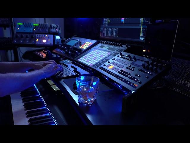 Live Stream Improv/Track from scratch with Luftrum's 'Vangelis' Omnisphere soundset