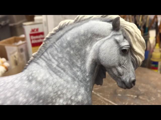 Painting a dapple gray model horse