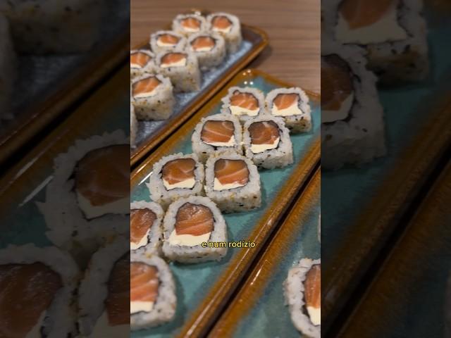 Uramaki Filadélfia | Como fazer Sushi | com a Fê