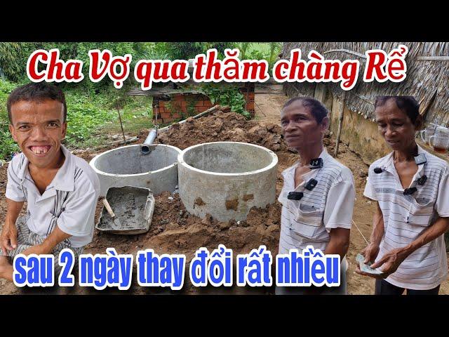 Cha Vợ qua thăm Chàng Rể. Cha Vợ rất vui mừng cho hai con.Sau 2 ngày thay đổi rất nhiều.