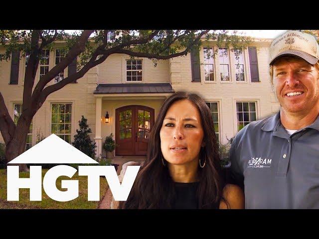 Getting Rid Of This Home's Outdated 90's Style | Fixer Upper