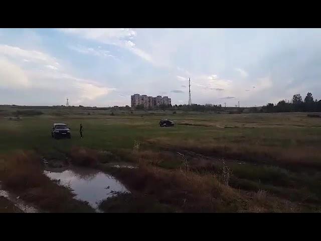 Jeep Grand Cherokee Off Road, Mud, Flood :)