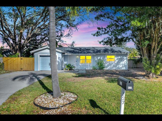 Adorable Apollo Beach Bungalow - No HOA, No CDD Taxes - Fully Updated Move-In Ready For Sale