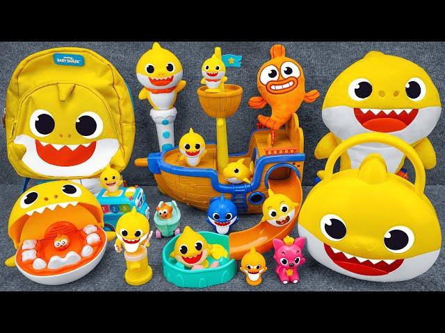 BABY SHARK CollectionSatisfying Baby Shark Pirate Ship Playset ASMR