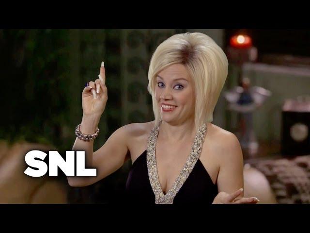 Long Island Medium - SNL