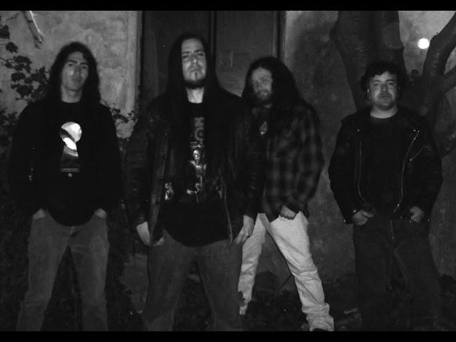 Chilean Death Metal | Thrash Metal: Necrobastard (Chile) - Into the Burial Darkness (Massgrave 2021)