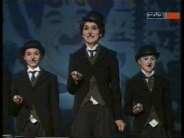 Inka Bause als Charlie Chaplin