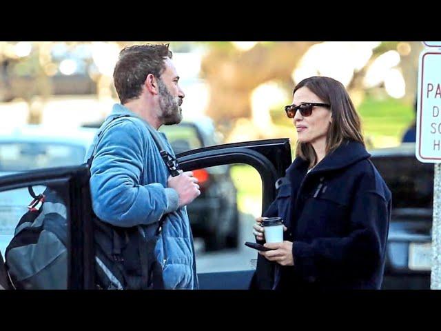 Ben Affleck Reveals He Can’t “Stay Away” From Jennifer Garner – What Does This Means?