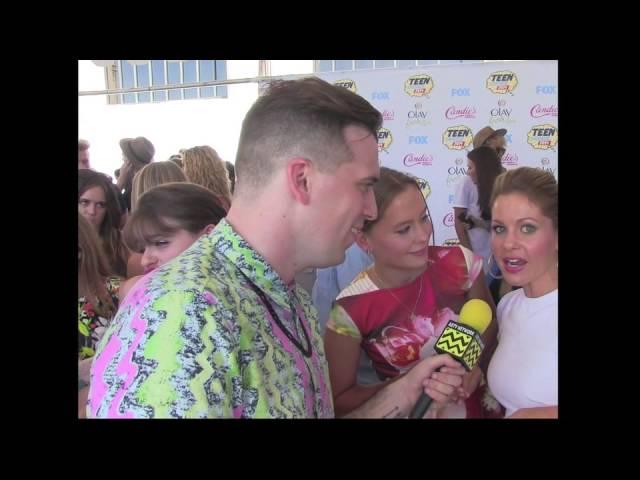 Candace Cameron Bure and Natasha Bure @ The Teen Choice Awards | AfterBuzz TV